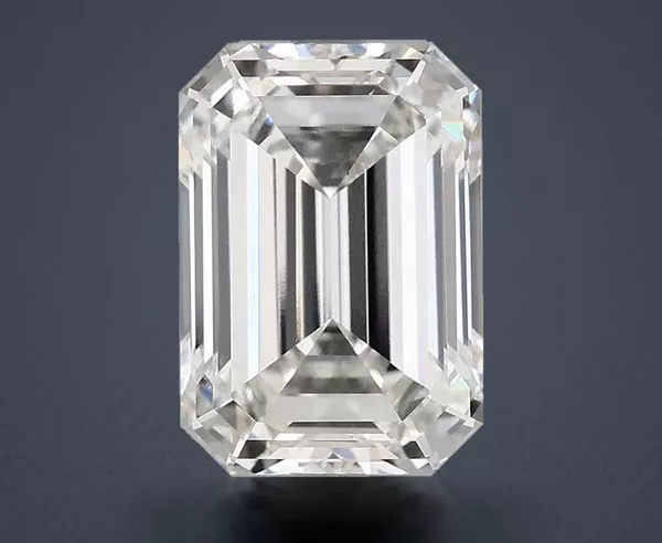 3.55 Carat · F · VS1 Rare Carat Ideal Cut