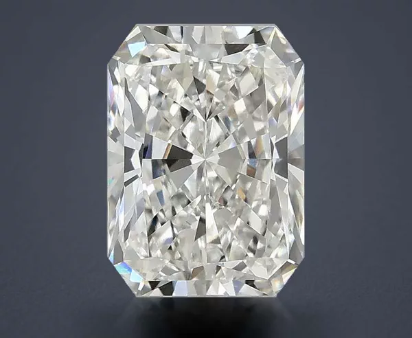 3.04 Carat · G · VVS2 Rare Carat Ideal Cut