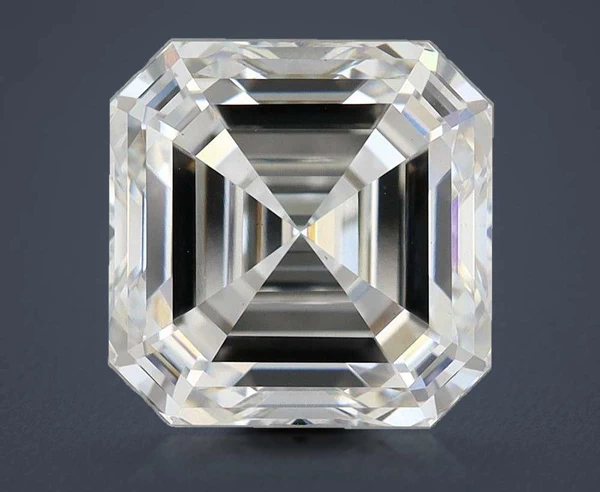 4.06 Carat · E · VS2 Rare Carat Ideal Cut