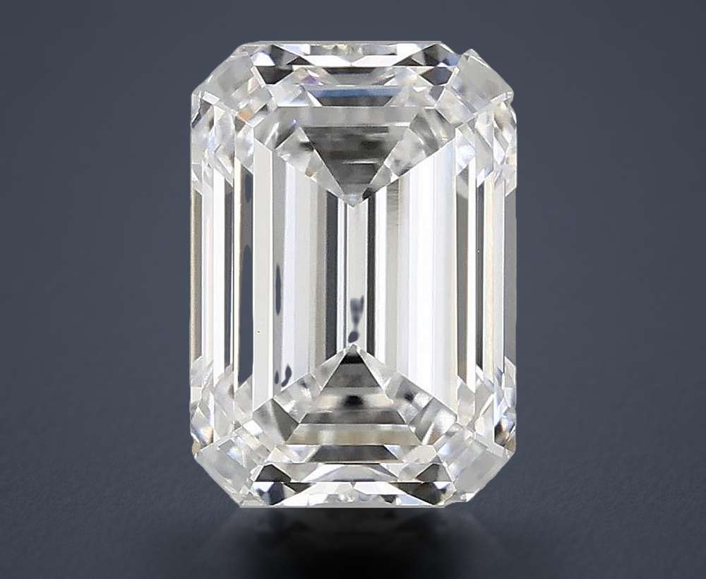 4.88 Carat · E · VS1 Rare Carat Ideal Cut