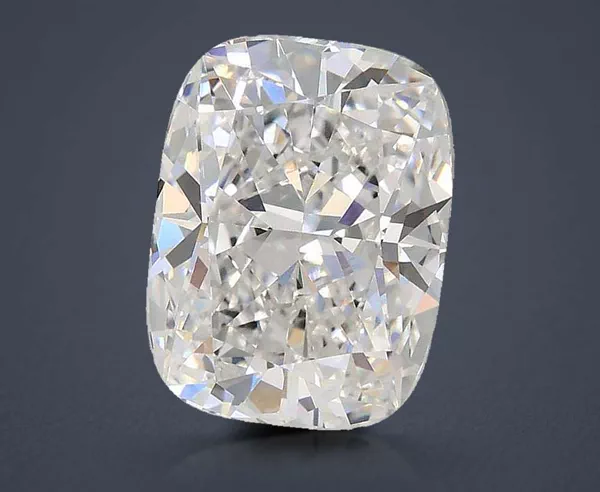 2.86 Carat · E · VVS1 Rare Carat Ideal Cut