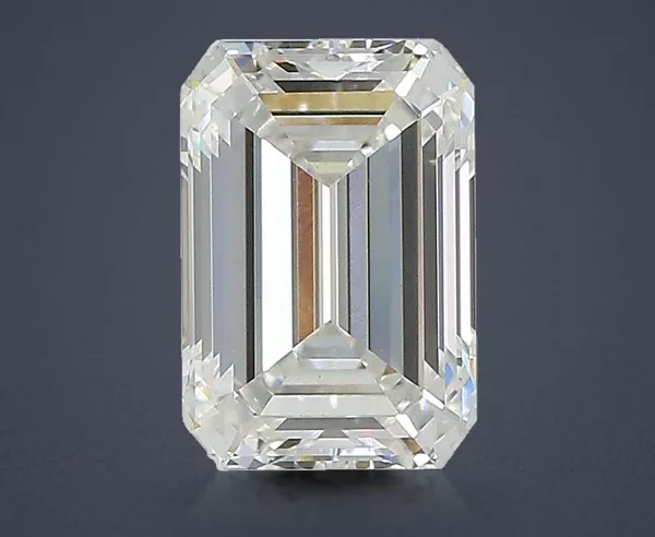2.08 Carat · F · VS1 Rare Carat Ideal Cut