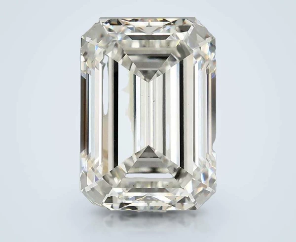 4.9 Carat · F · VS1 Rare Carat Ideal Cut