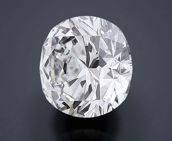 3.32 Carat · G · VVS2 Rare Carat Ideal Cut