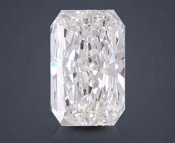 4.02 Carat · G · VVS2 Rare Carat Ideal Cut