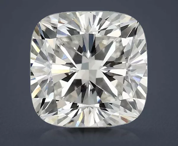 2.89 Carat · G · VS1 Rare Carat Ideal Cut