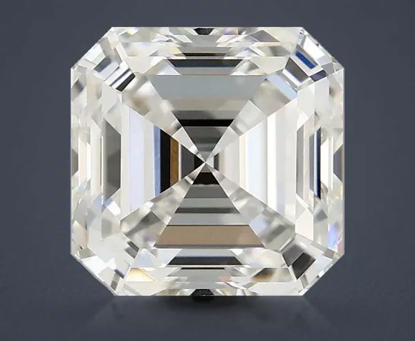 3.69 Carat · E · VS1 Rare Carat Ideal Cut