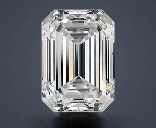 1.08 Carat · D · VVS2 Rare Carat Ideal Cut