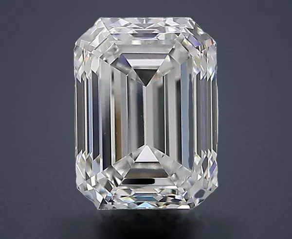 2.01 Carat · G · VS1 Rare Carat Ideal Cut