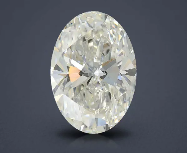 6.11 Carat · G · VS1 Rare Carat Ideal Cut