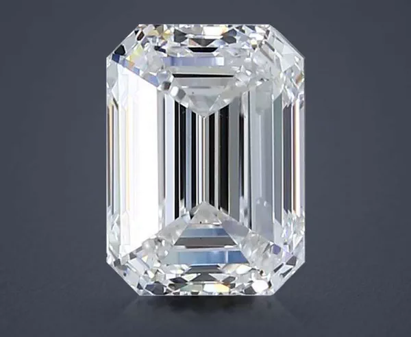 2.21 Carat · E · VS2 Rare Carat Ideal Cut