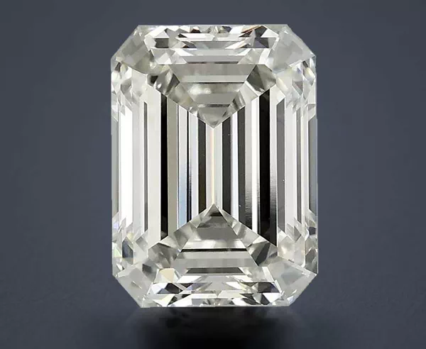 2.56 Carat · H · VS1 Rare Carat Ideal Cut