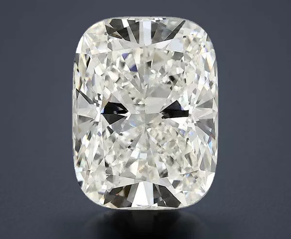 3.42 Carat · G · VVS2 Rare Carat Ideal Cut