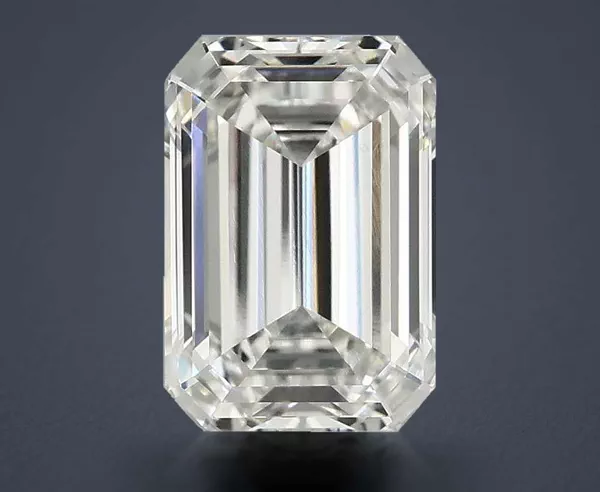 3.02 Carat · G · VVS2 Rare Carat Ideal Cut