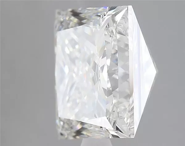 4.55 Carat · G · VS1 Rare Carat Ideal Cut