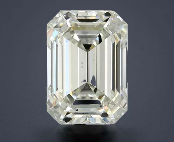 0.8 Carat · J · VS1 Rare Carat Ideal Cut
