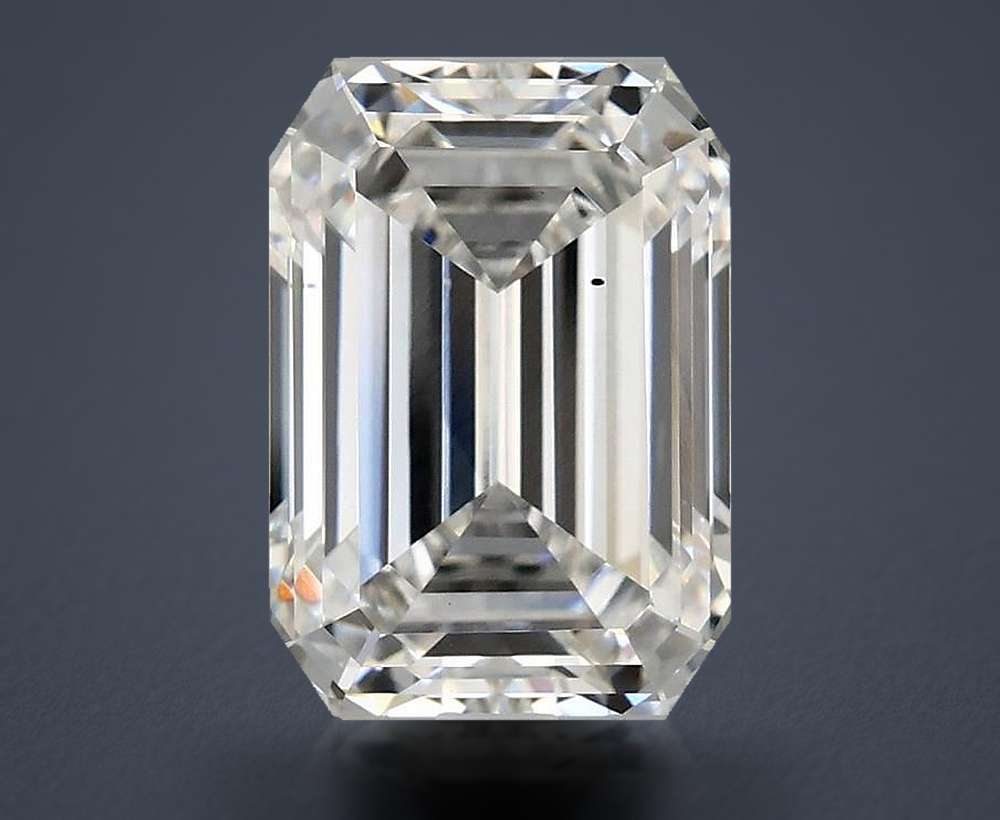 3.98 Carat · F · VS2 Rare Carat Ideal Cut