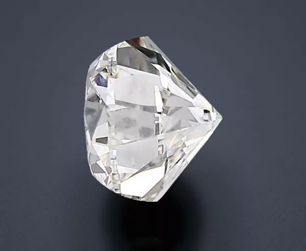 2.01 Carat · G · VS1 Rare Carat Ideal Cut