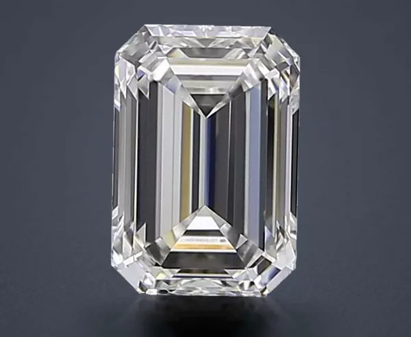 0.84 Carat · E · IF Rare Carat Ideal Cut