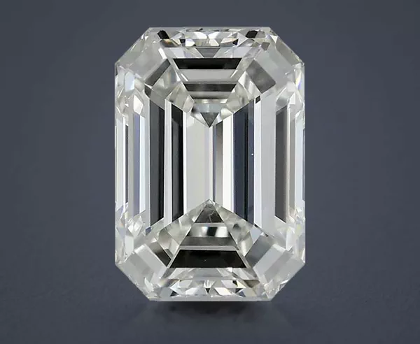 0.6 Carat · H · IF Rare Carat Ideal Cut