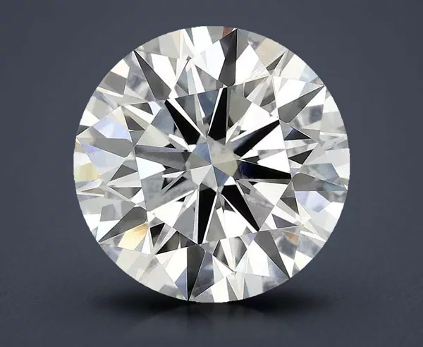3.98 Carat · G · VVS2 Rare Carat Ideal Cut