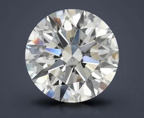 1.57 Carat · F · VS2 Rare Carat Ideal Cut