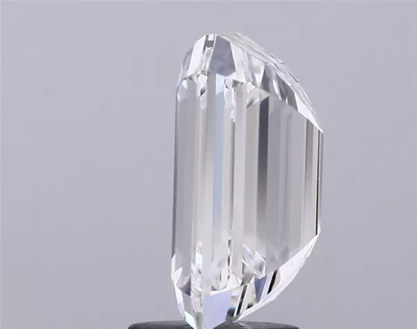3.5 Carat · E · VS2 Rare Carat Ideal Cut