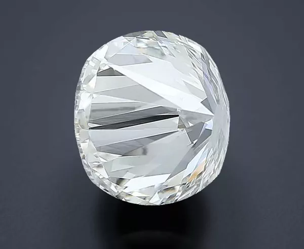 4.73 Carat · G · VVS2 Rare Carat Ideal Cut