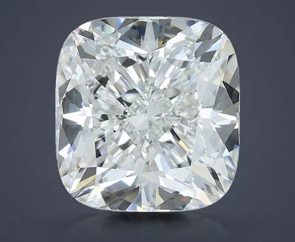 5.01 Carat · E · VS2 Rare Carat Ideal Cut