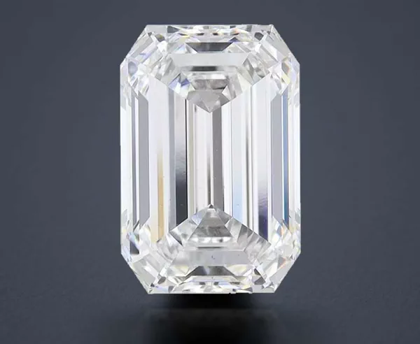 3.54 Carat · E · VS2 Rare Carat Ideal Cut