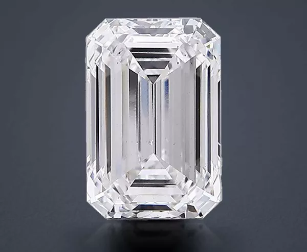 3.53 Carat · E · VS2 Rare Carat Ideal Cut