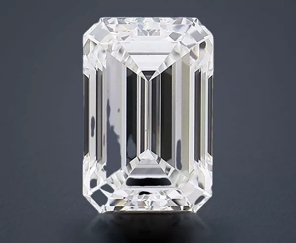 4.82 Carat · E · VS1 Rare Carat Ideal Cut
