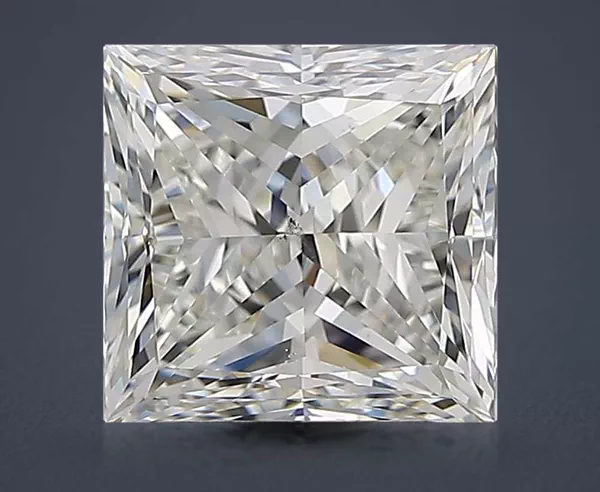 2.5 Carat · I · VS2 Rare Carat Ideal Cut