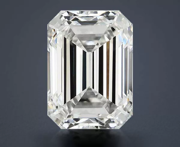 6.02 Carat · E · VS1 Rare Carat Ideal Cut