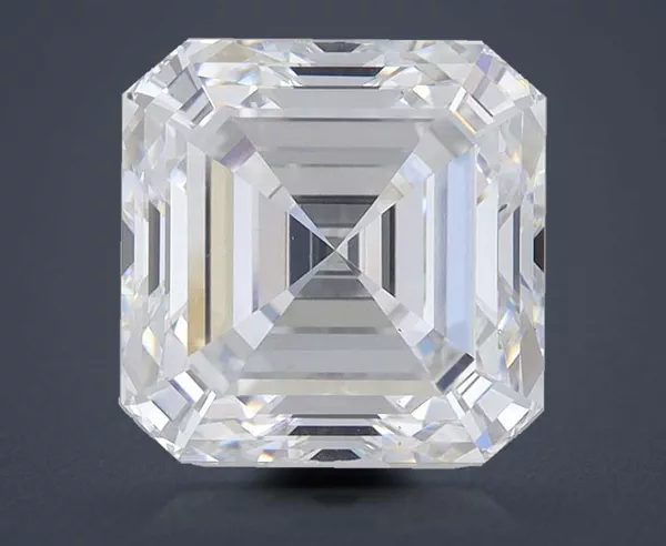 4.72 Carat · E · VS1 excellent Cut