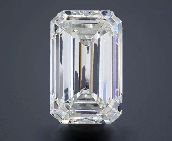 4.04 Carat · H · VVS2 Rare Carat Ideal Cut