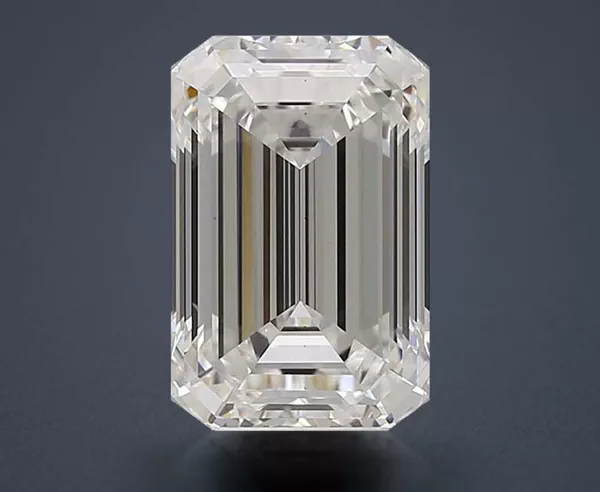 4.6 Carat · E · VS1 Rare Carat Ideal Cut