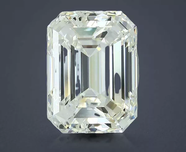5.01 Carat · H · VS2 Rare Carat Ideal Cut