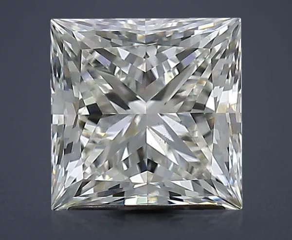 2.2 Carat · J · VS2 Rare Carat Ideal Cut