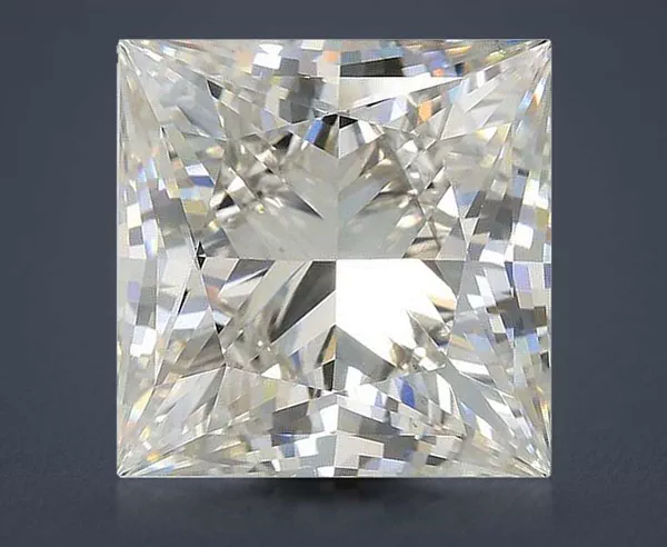 8.52 Carat · H · VS2 Rare Carat Ideal Cut