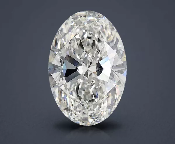 2.8 Carat · F · VS2 Rare Carat Ideal Cut