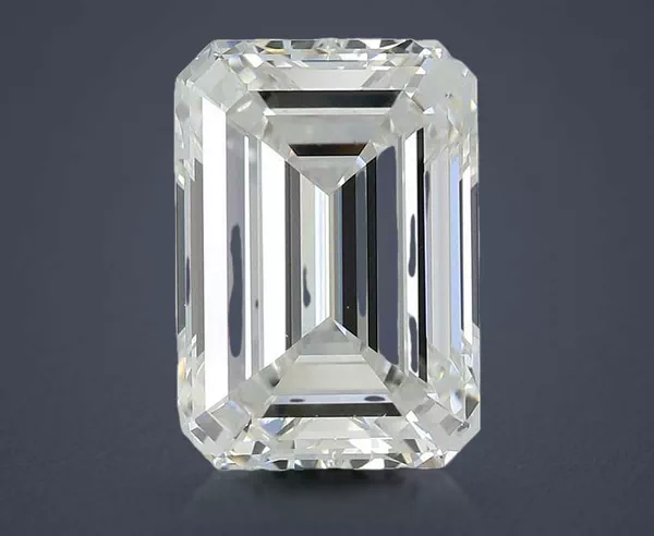4.06 Carat · G · VVS2 Rare Carat Ideal Cut