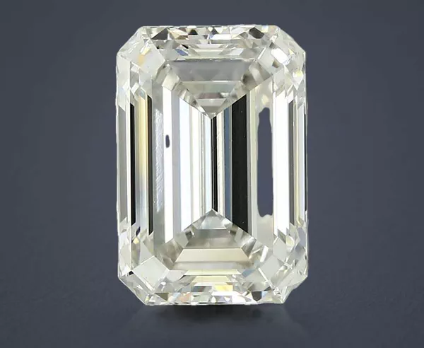 4.67 Carat · H · VS1 Rare Carat Ideal Cut
