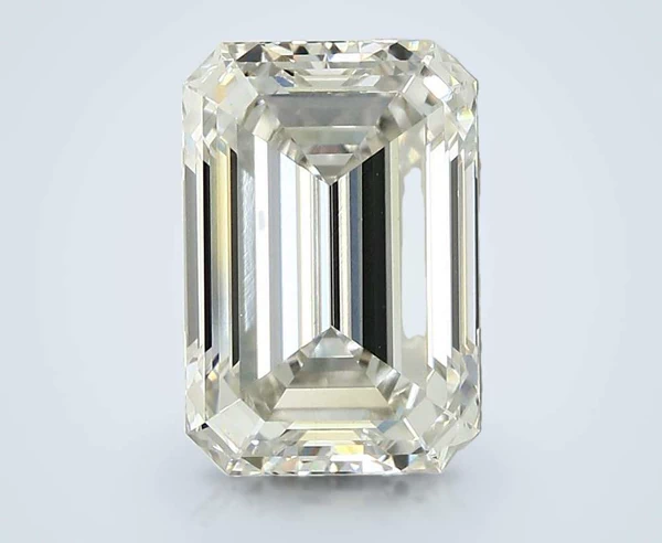 4.67 Carat · H · VS1 Rare Carat Ideal Cut