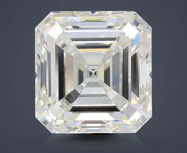 11.01 Carat · G · VVS2 Rare Carat Ideal Cut
