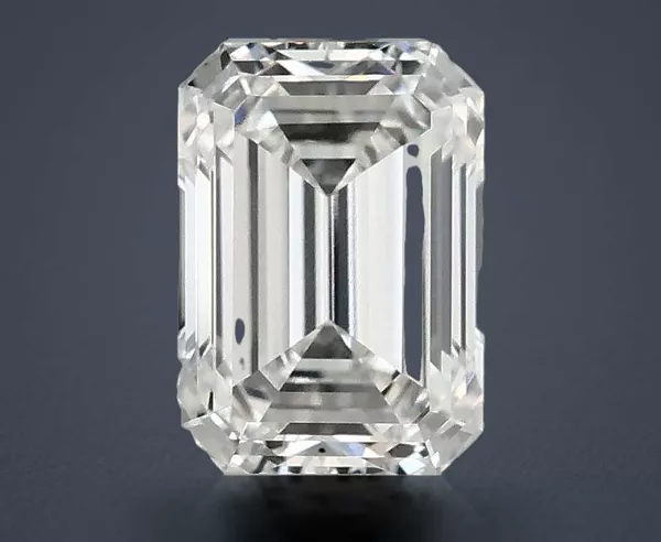 2.29 Carat · E · VVS2 Rare Carat Ideal Cut