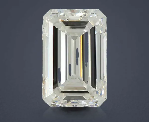 5.22 Carat · E · VVS2 Rare Carat Ideal Cut