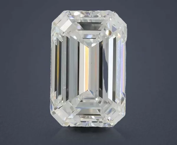 4.07 Carat · F · VS1 Rare Carat Ideal Cut