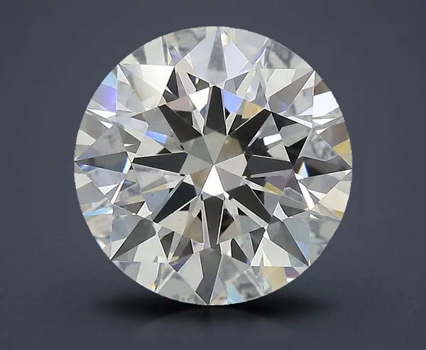 4.45 Carat · G · VS1 Rare Carat Ideal Cut