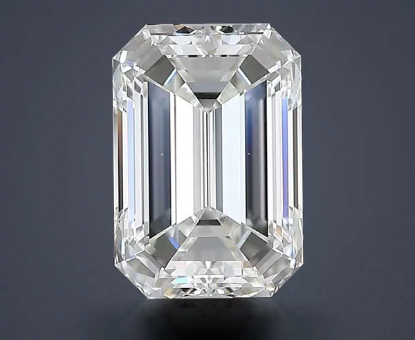 2.2 Carat · F · VS1 Rare Carat Ideal Cut